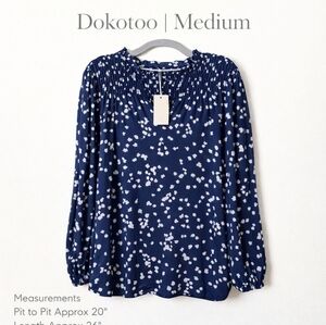 Dokotoo Alicia Floral Blouse Medium Navy White V-Neck Smocked Long Sleeve Office